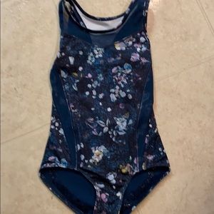 Girls leotard from lululemon, wore 3 times.